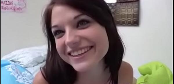 Freundin gibt mir einen blowjob